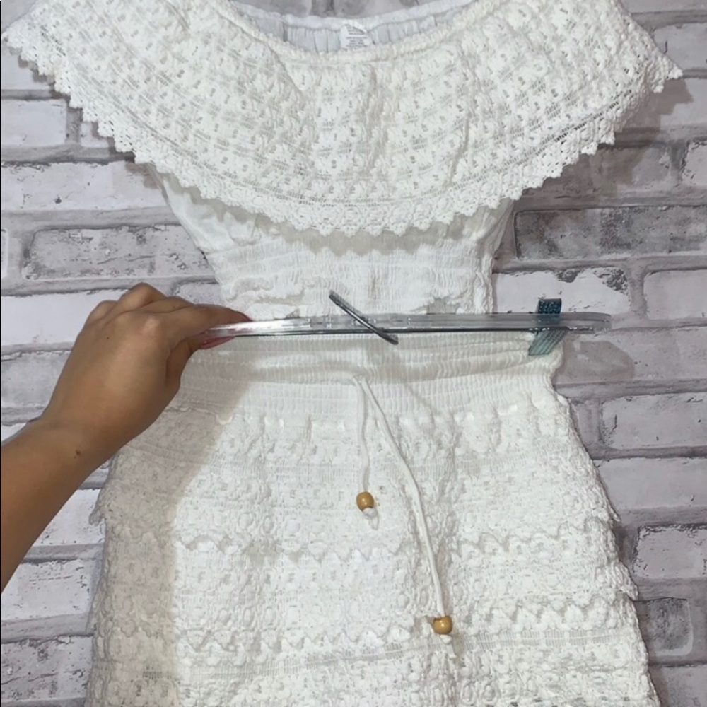 White 2pc top and skort set Sz-M